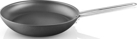 Сковорода Eva Solo Eva Trio Professional Slip-Let Laser Titanium, 28 см, алюминий, антипригарное покрытие, чёрная