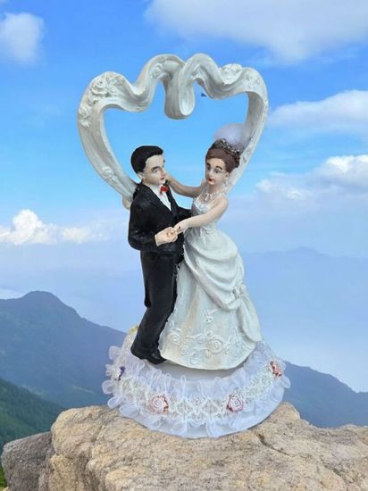 Свадебные фигурки "Жених и невеста" на торт