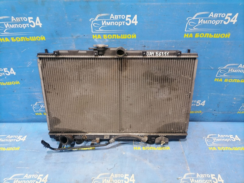 Радиатор двигателя Honda INSPIRE 1998-2003