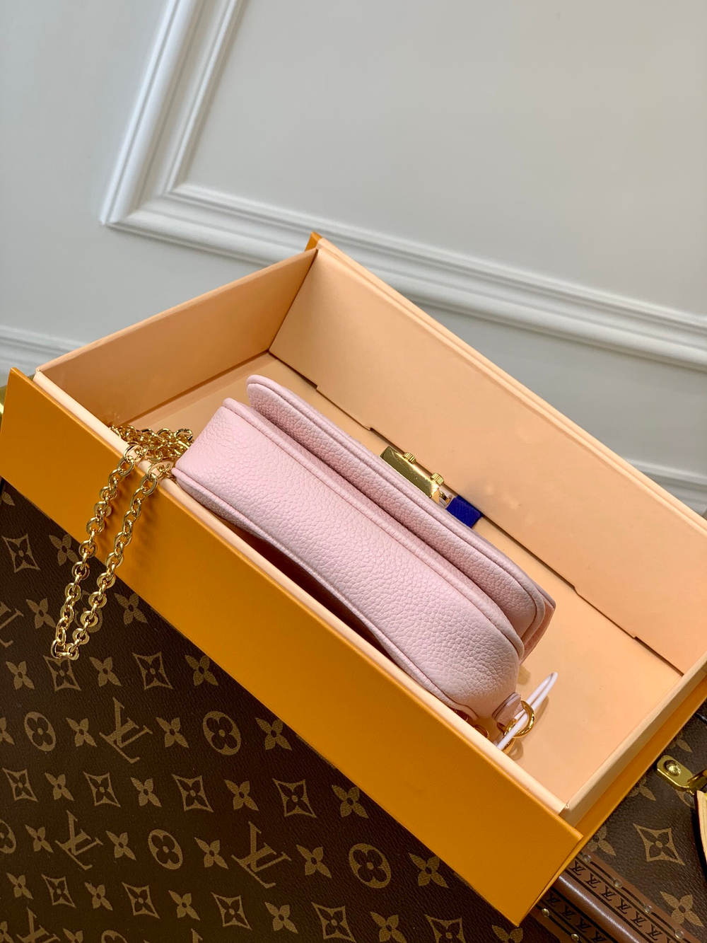 Louis Vuitton Micro Metis