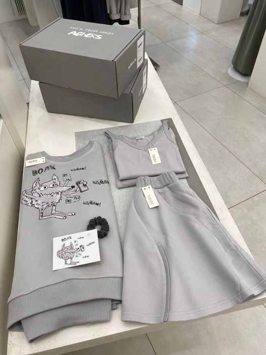 СВИТШОТ РЕНА ДЫМЧАТЫЙ ВОЛК ЩЕЛК