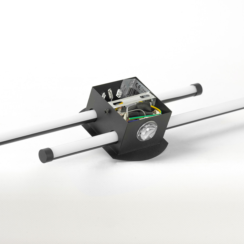 Настенный светодиодный светильник Lussole HARDEMAN LSP-7393