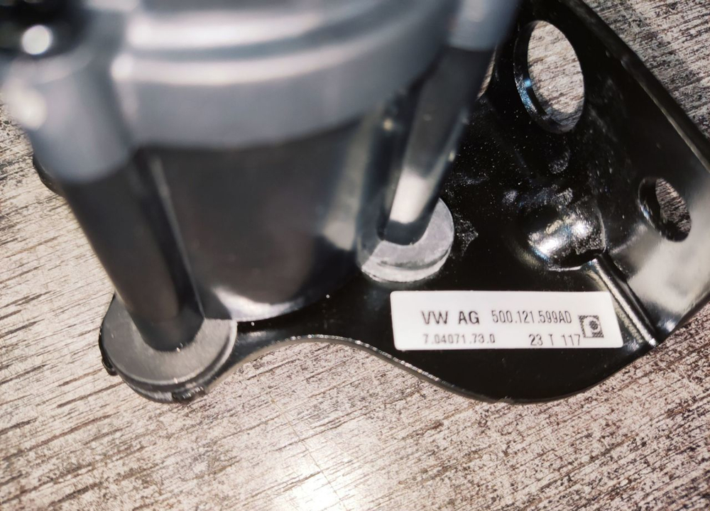 Насос водяной (помпа) дополнительный