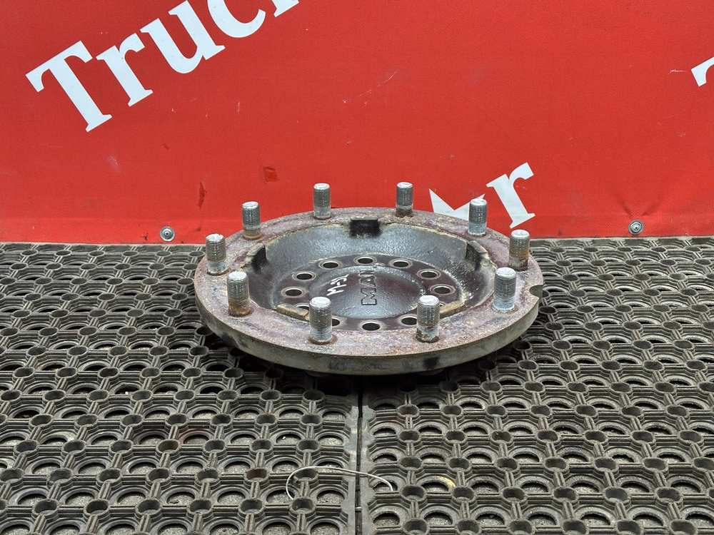 Фланец передней ступицы