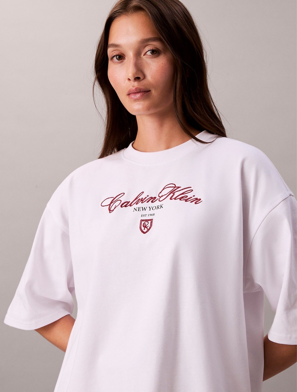 Футболка Calvin Klein Script Logo Graphic Relaxed Brilliant White