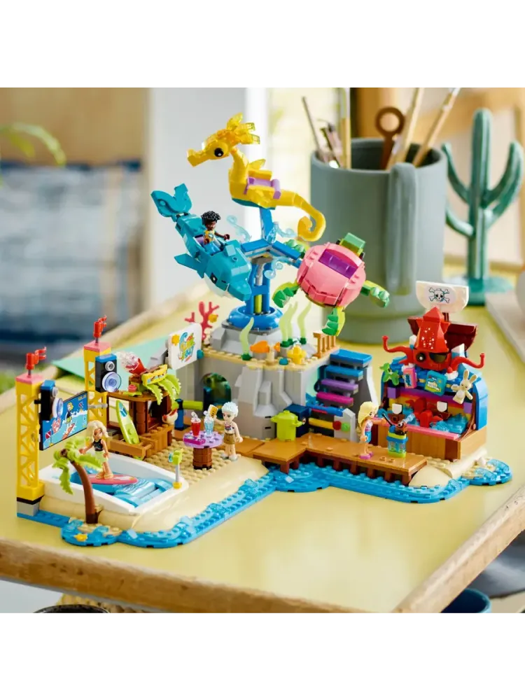 Конструктор Friends 41737 Пляжный парк развлечений