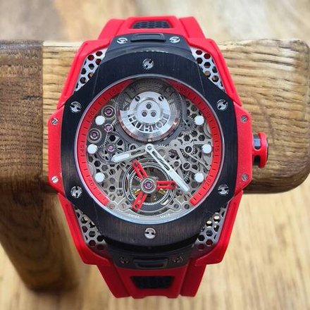 Часы Hublot