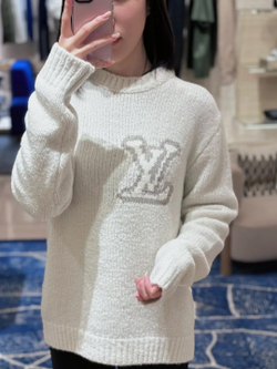 Louis Vuitton Sweatshirt