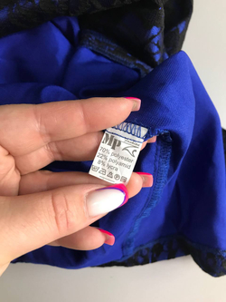 Платье с кружевным декором, визуально 46 размер