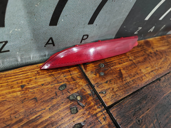 Катафот заднего бампера правый Kia Ceed 2 (JD) 12-18 Б/У Оригинал 92405A2300