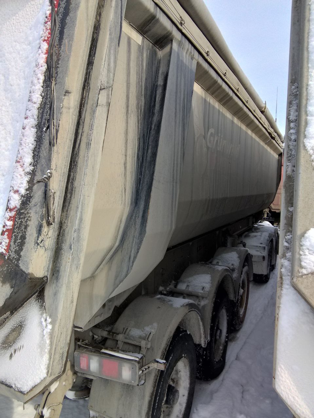 Grunwald 9453 Полуприцеп самосвальный 9453-0000011-60