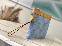 Louis Vuitton Pochette To-Go