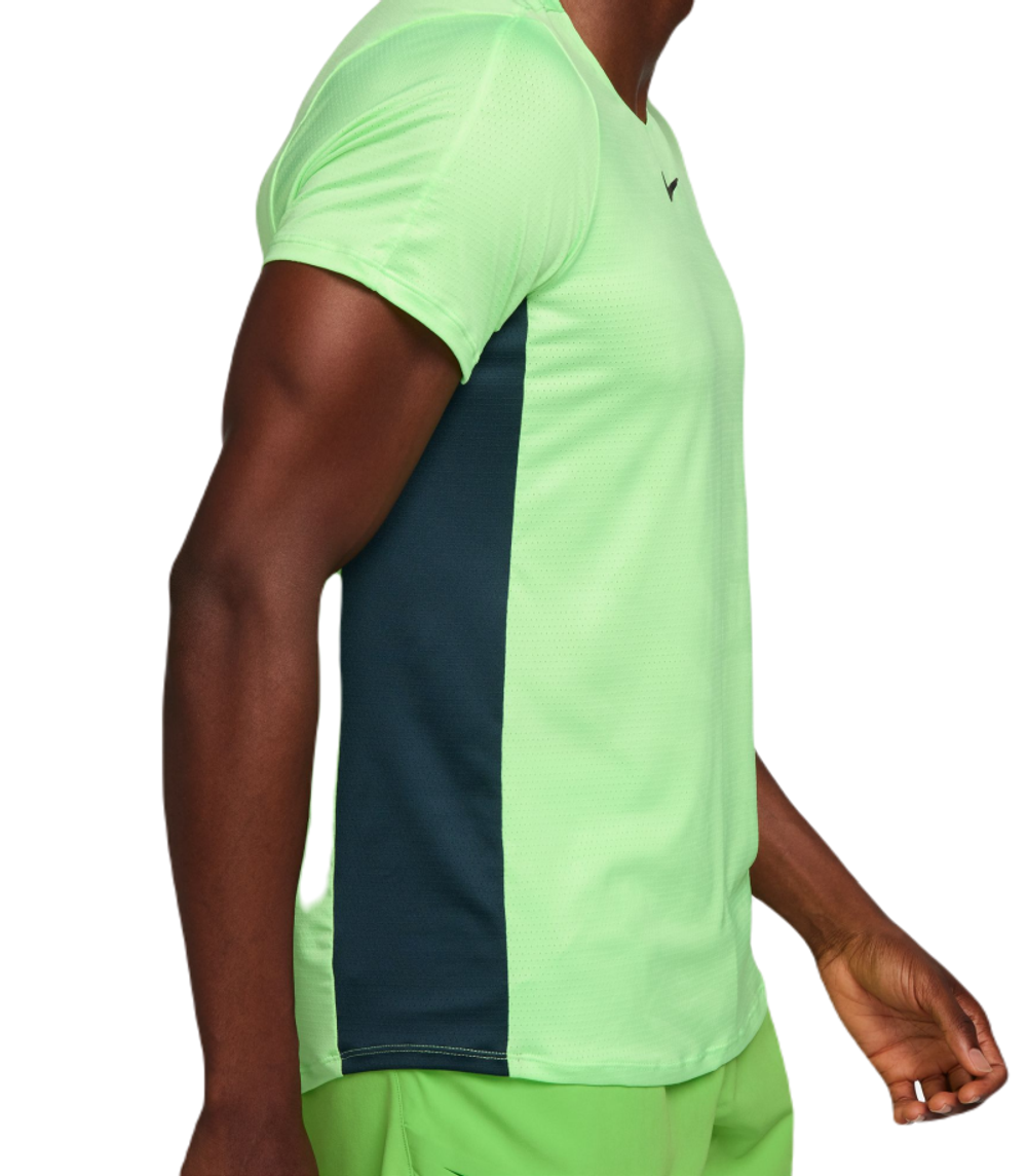 Мужская теннисная футболка Nike Court Dri-Fit Advantage Printed Tennis Top - зеленый