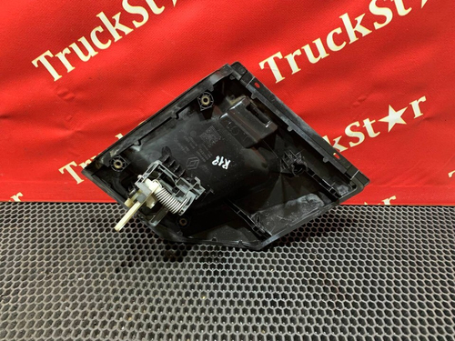 Ручка двери наружняя правая 2019г