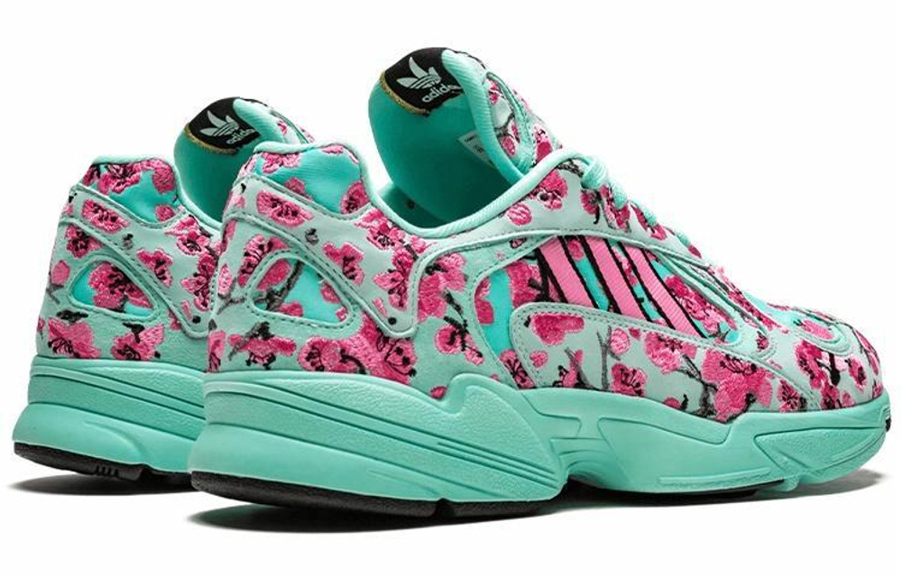 Кроссовки Arizona X Adidas Originals Yung-1 Green Tea With Ginseng And Honey