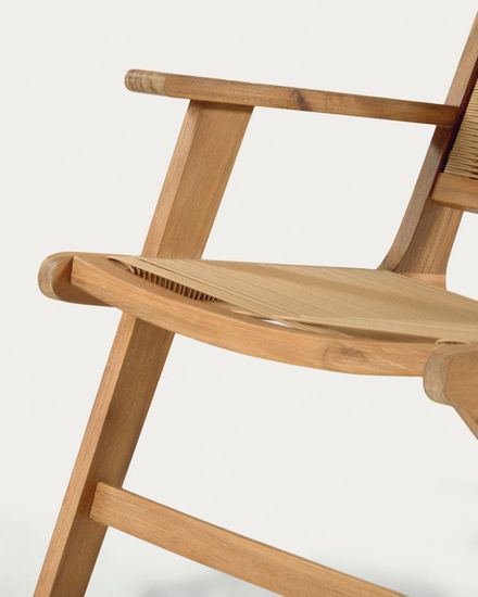 Кресло Geralda из дерева акации с натуральной отделкой La Forma Испания 