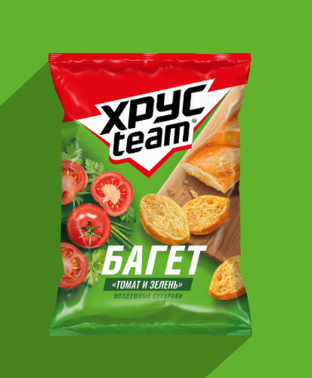 Томат и зелень