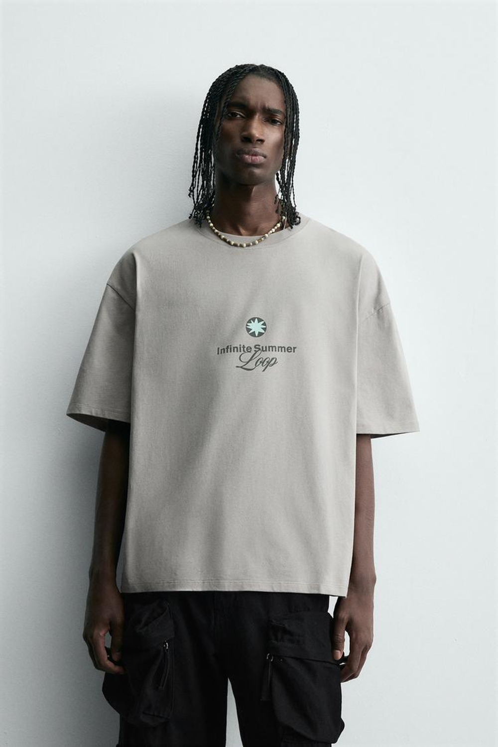 ZARA ФУТБОЛКА С ПРИНТОМ «ЗВЕЗДА», СВЕТЛО-СЕРЫЙ