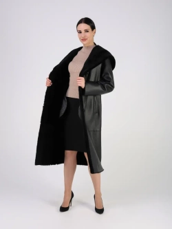 Дубленка зимняя натуральная с капюшоном