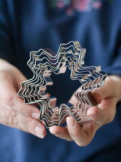 Набор каттеров для вырезания снежинок ( 6 штук)