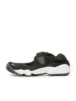 Wmns air rift deals