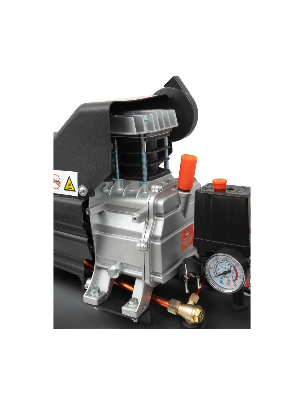 Поршневой масляный компрессор Gigant и набор пневмоинструмента LAS 24/1500K