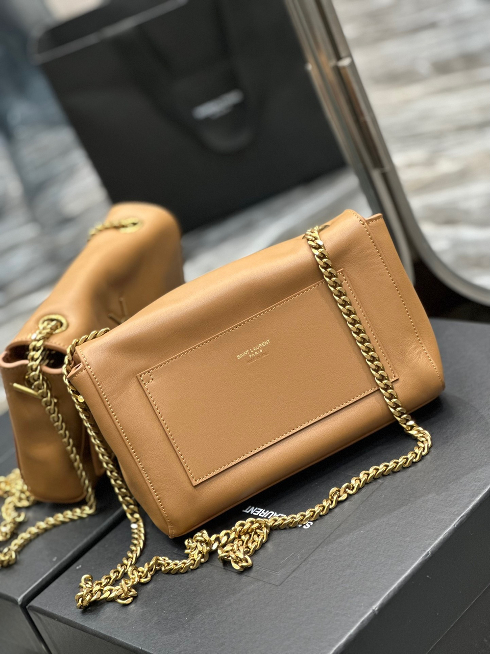 Saint Laurent Kate Small Reversible Chain Bag 22 cm
