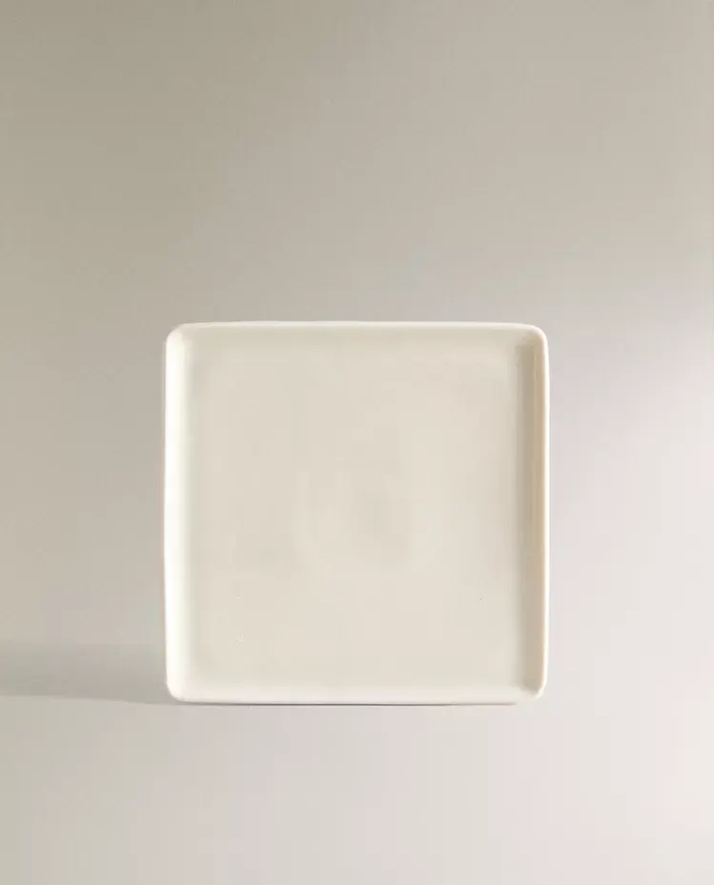 ZARA HOME МЫЛЬНИЦА ДЛЯ ВАННОЙ ИЗ КЕРАМИКИ, БЕЛЫЙ