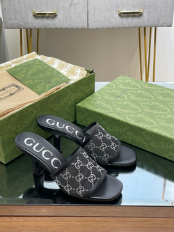 Gucci GG Mid-Heel Slide Sandal 7.5 cm