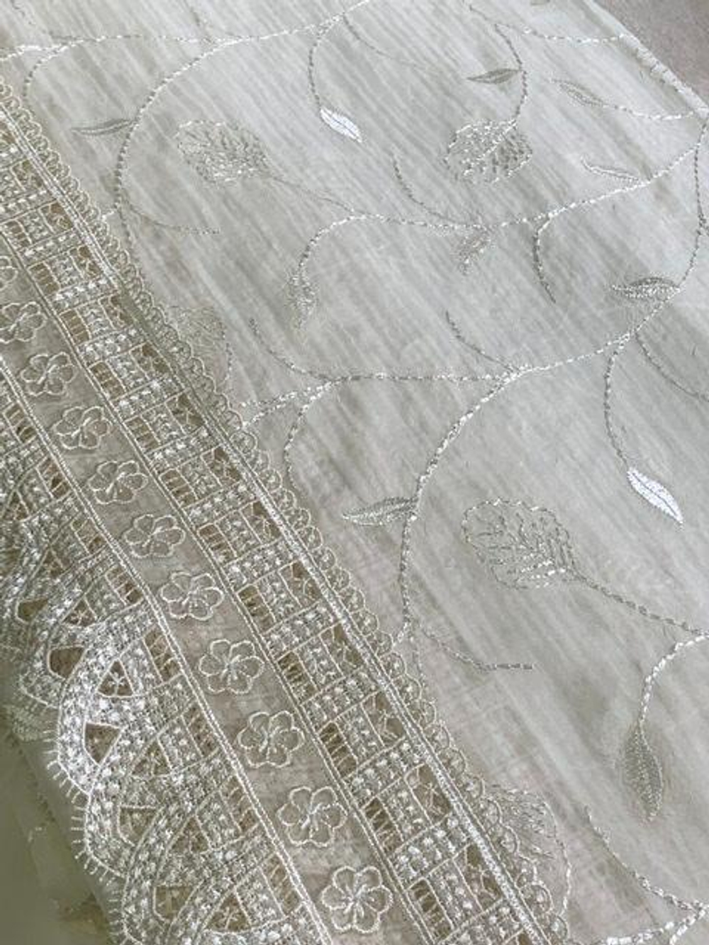 Набор скатертей 2шт 170х280 и 12 салфеток Gamba 1764 Panna шампань