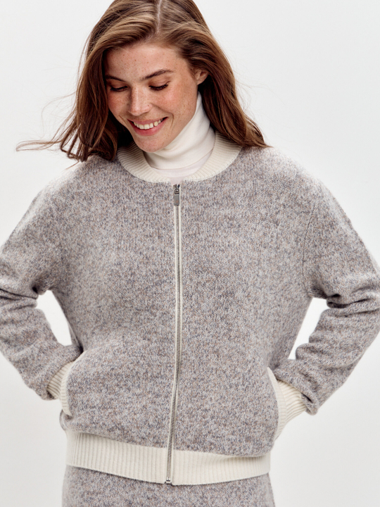 Кашемировый бомбер