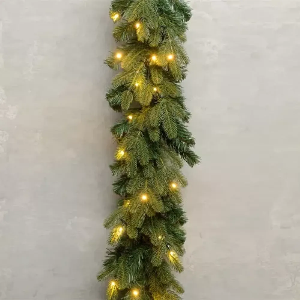 Хвойная гирлянда 270 см с подсветкой встроенной "Парижанка" Литая + пвх