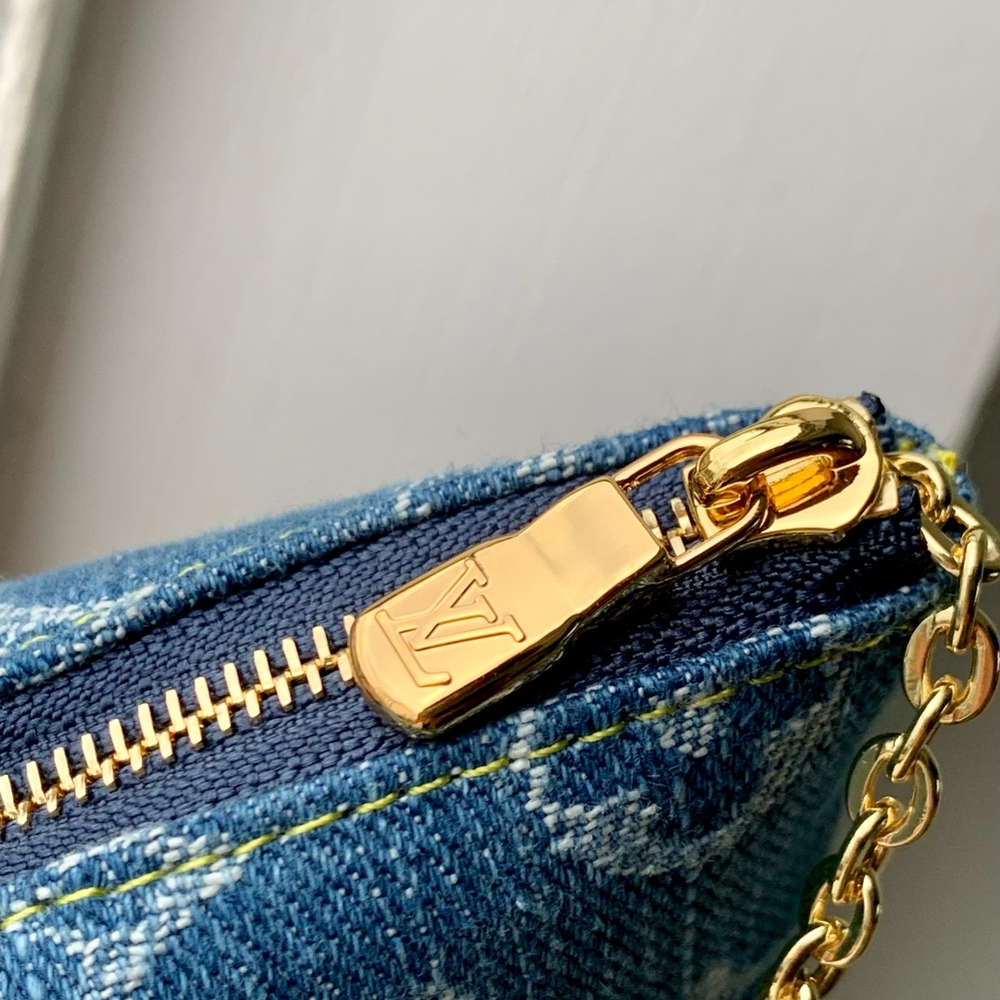 Louis Vuitton Key Pouch