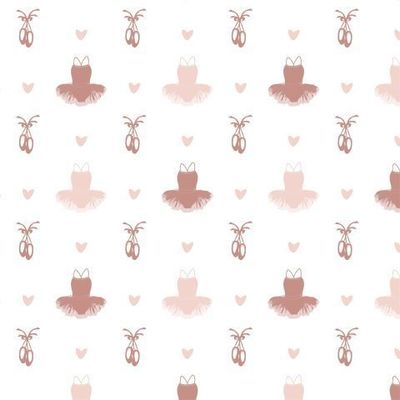 Балетная пачка, пуанты и сердечки в пастельных тонах