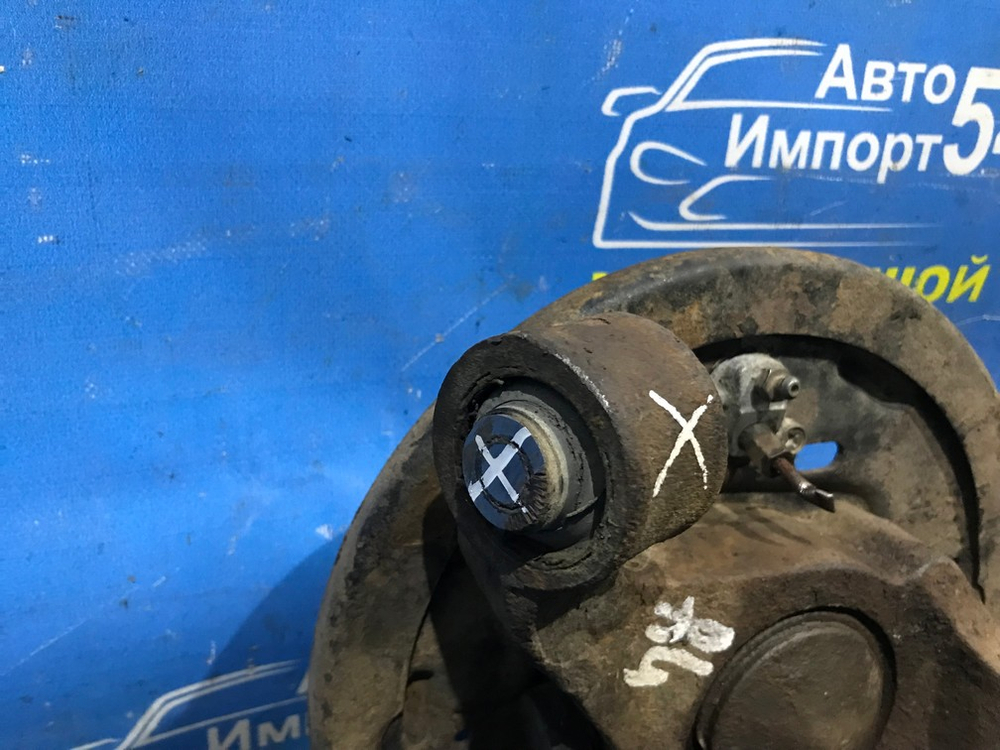 Ступица задняя левая NISSAN LIBERTY 1999