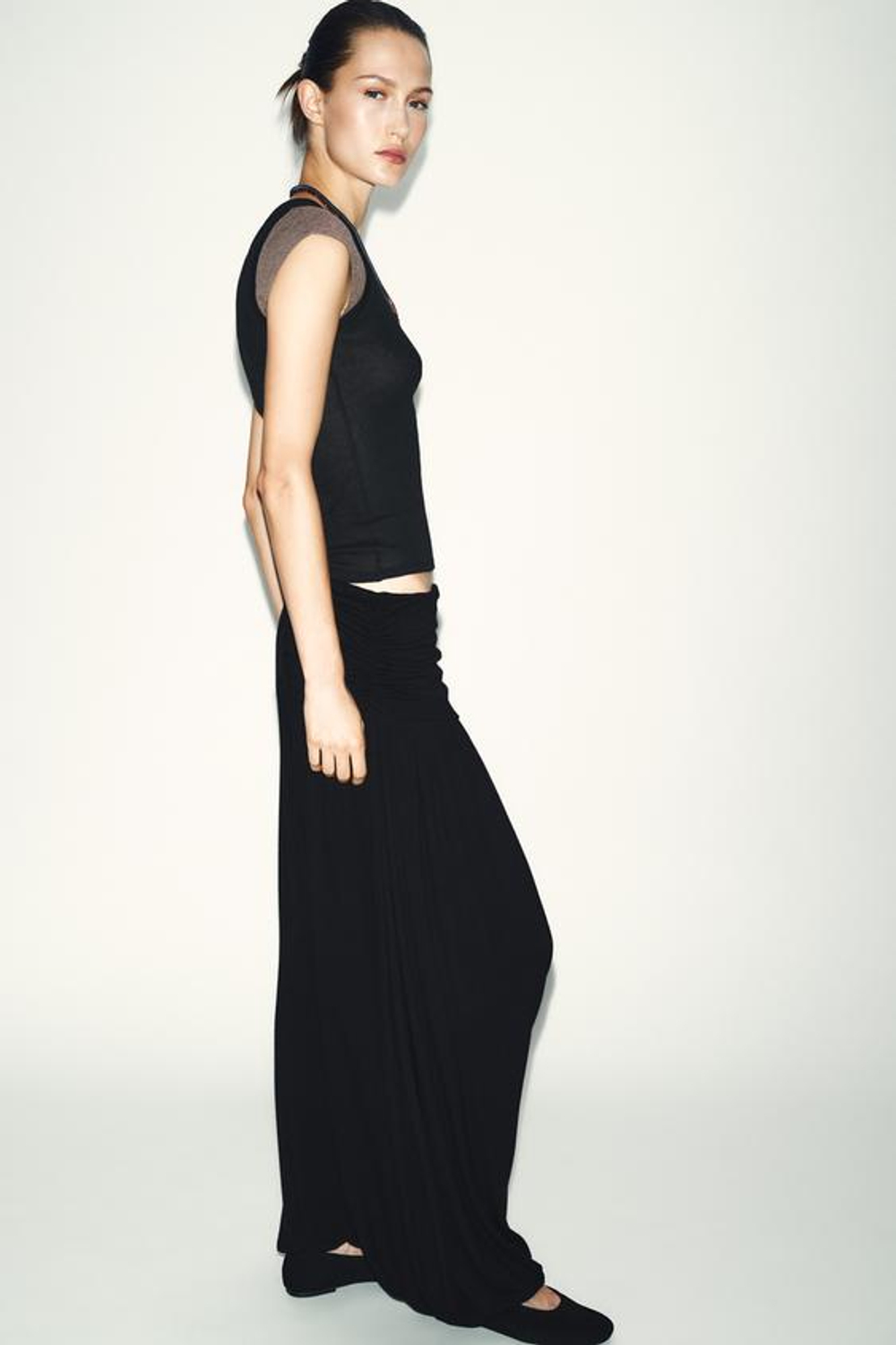 ZARA СТРУЯЩИЕСЯ БРЮКИ BAGGY, ЧЕРНЫЙ