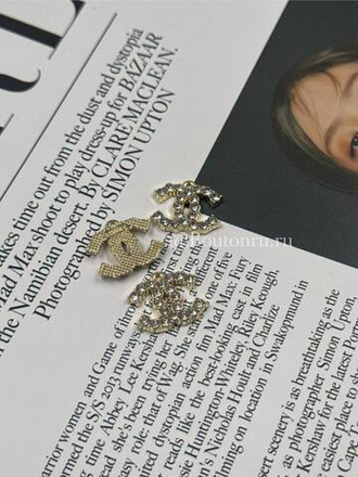 Подвеска Шан. Золото Лого в стразах 16х18 мм