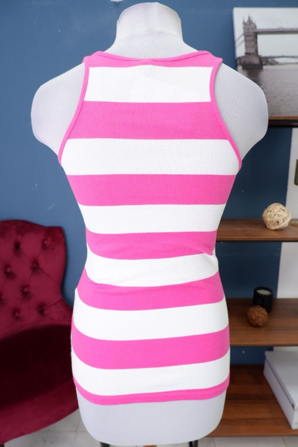 Майка Concept Club в розово-белую полоску 48 размер