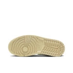 Женские кроссовки Air Jordan 1 Low 'Sail Oil Green Light Lemon' FD9906-131