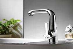 Смеситель для умывальника Bravat Waterfall