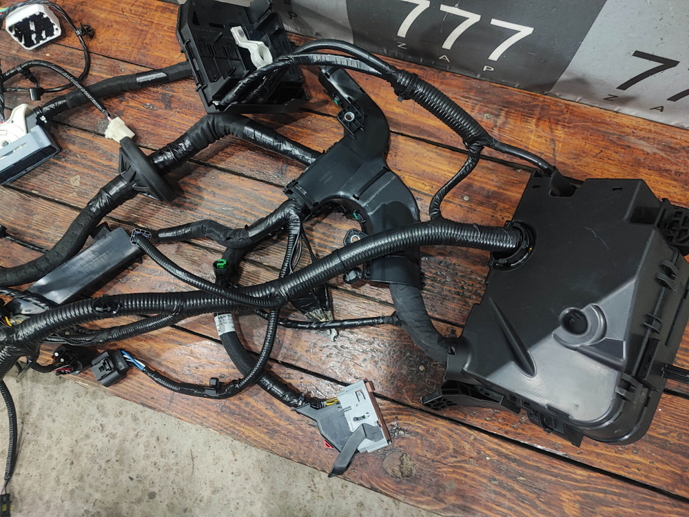 Проводка двигателя Changan UNI-T 20-нв Новая Оригинал 4000030CN05AA