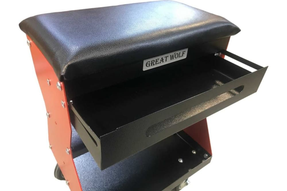 Подкатной ремонтный стул GWT-R1 Great Wolf (красный)