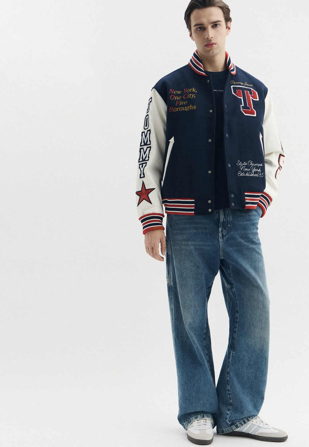 Куртка утепленная мужская TOMMY JEANS VARSITY BADGE JACKET