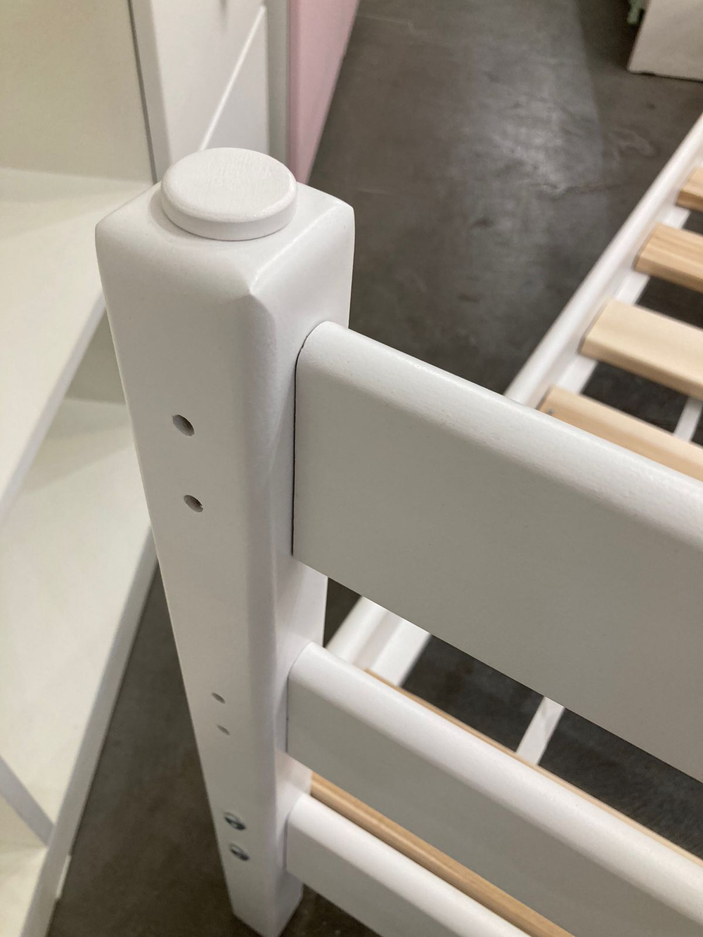 Кровать Сонечка Массив одноярусная белый 800*1900