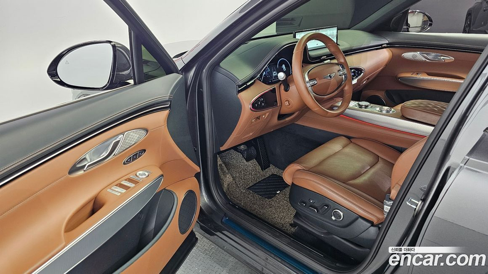 Genesis GV70 2.5T Бензин AWD (10.2022)