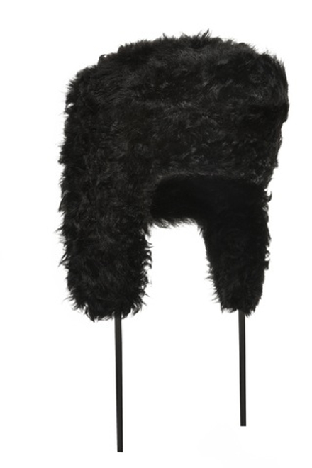 Чёрная шапка-ушанка