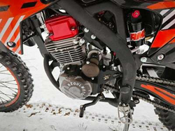 Мотоцикл кроссовый эндуро REGULMOTO ZR 300 PR