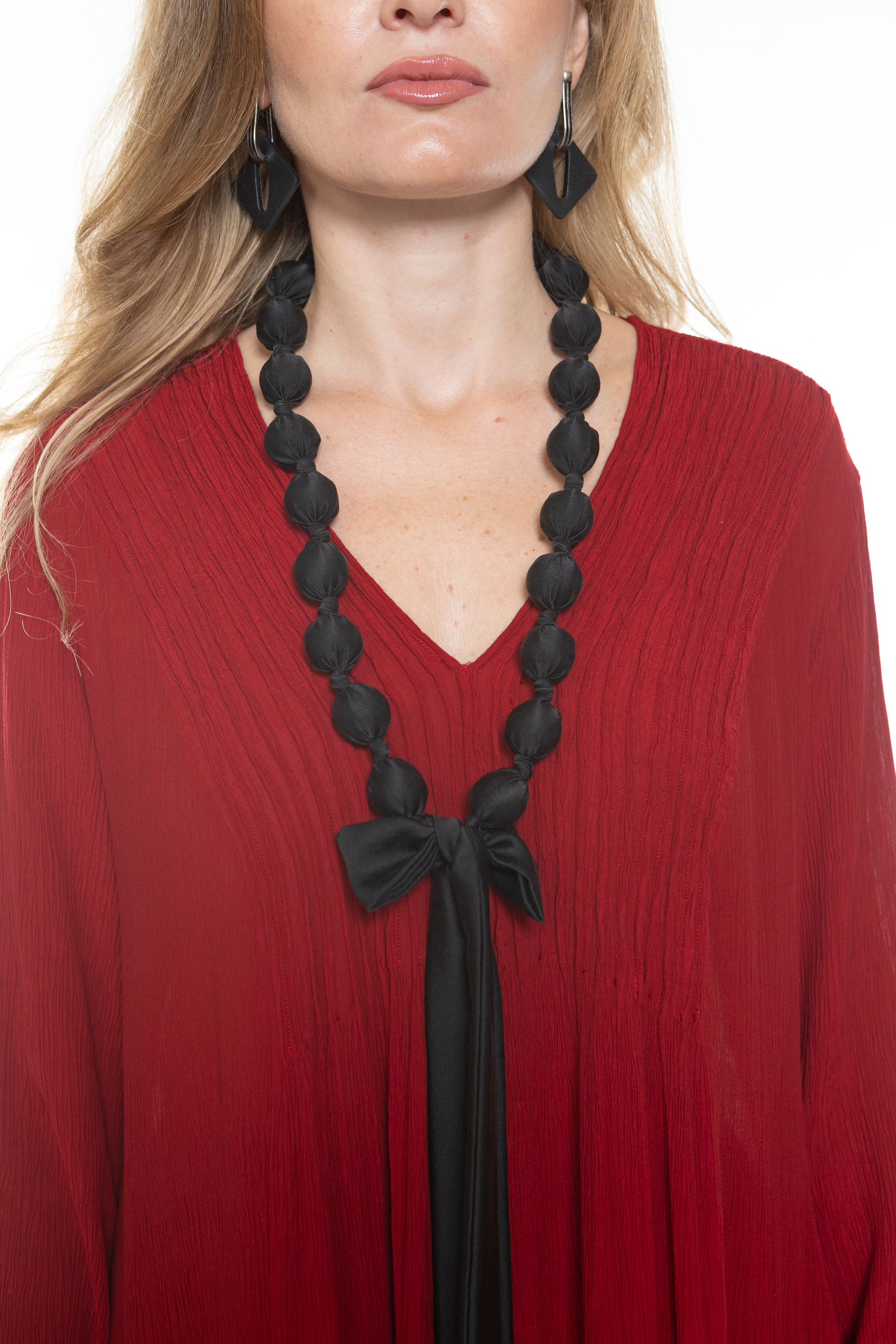 БУСЫ ИЗ ШЕЛКА