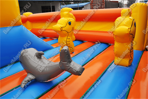 Большая надувная горка "Братство пиратов с роботом" 12*12*7 м