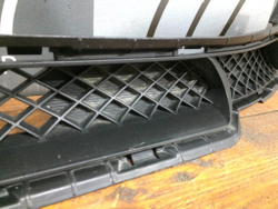 Решетка переднего бампера Hyundai Solaris 2 (HCR) 20-нв Б/У Оригинал 86561H5500